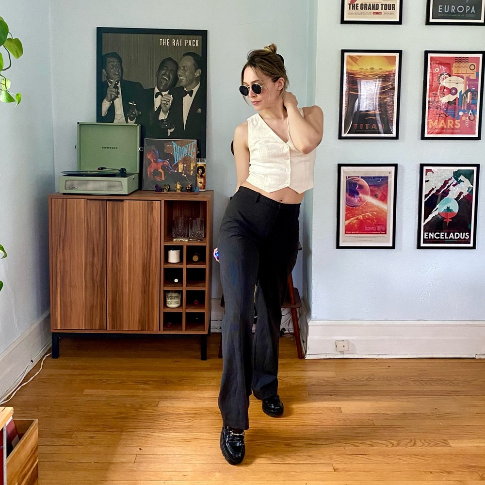 ✨SOLD ✨90S GAP BLACK PINSTRIPE FLARE SLACKS